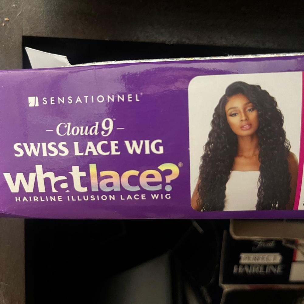 Sensationnel curly wigs